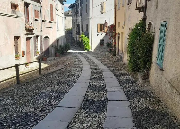 La Vista Sul Castello Compiano